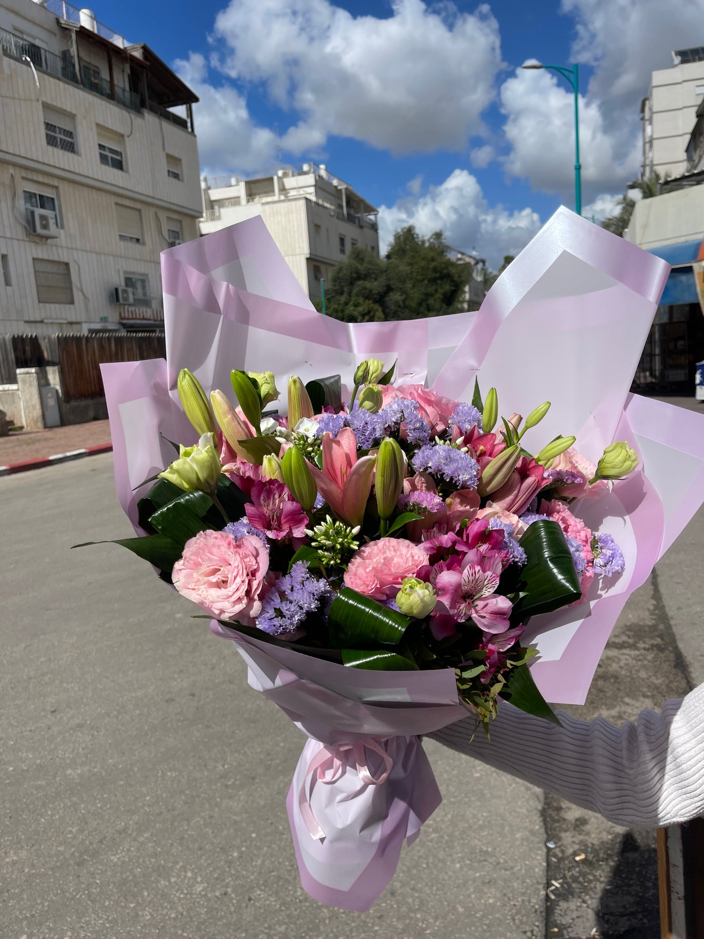 זר פריחה לילכית