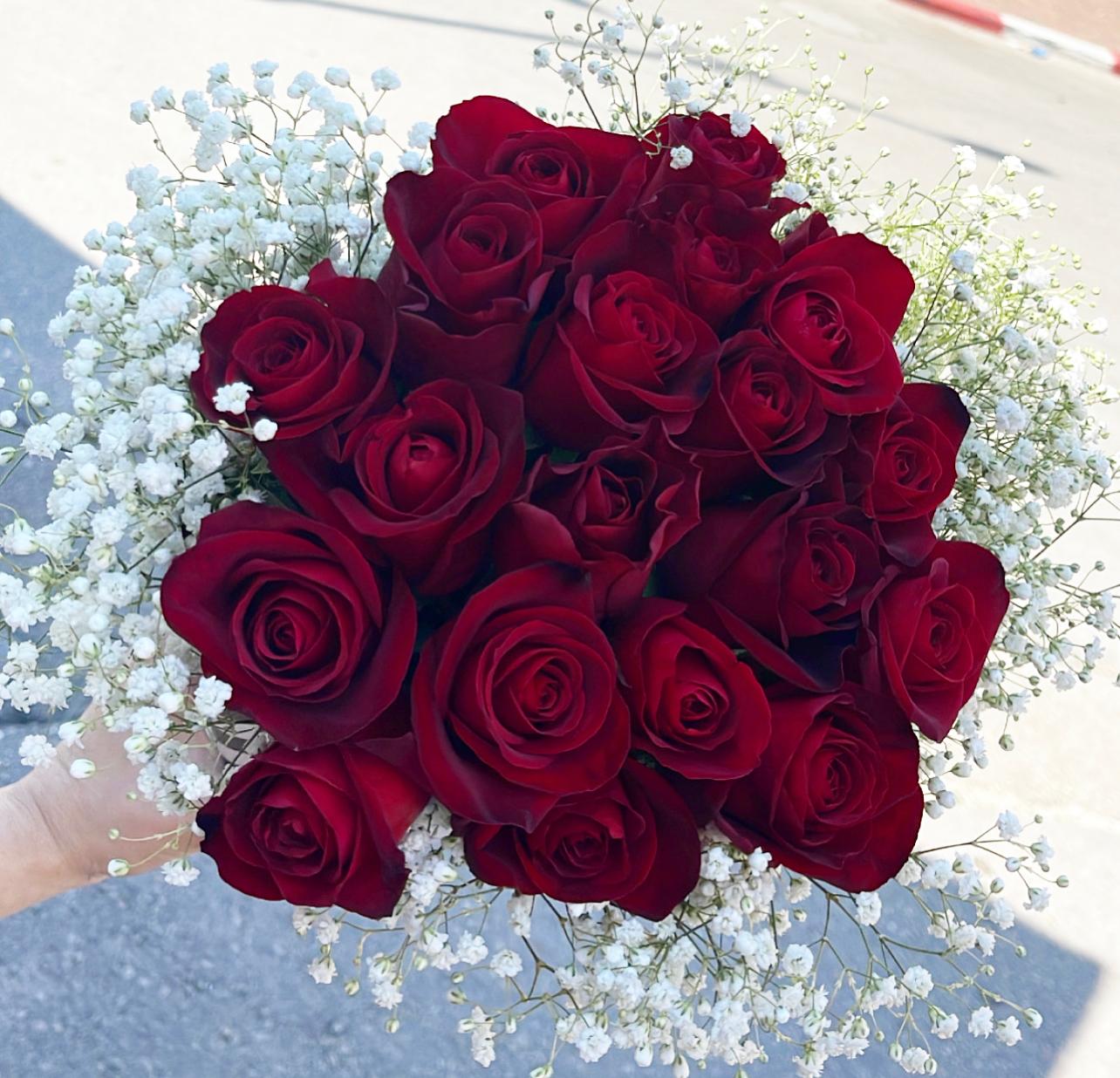 זר ורדים קלאסי